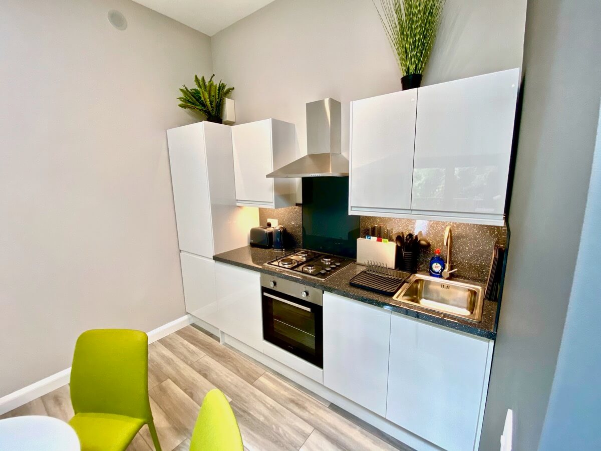 Sunridge Cubes kitchen on arrival. 
